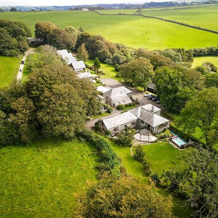 Ta Mill Cottages & Lodges - Meadowview Chalet 1 Launceston Bagian luar foto
